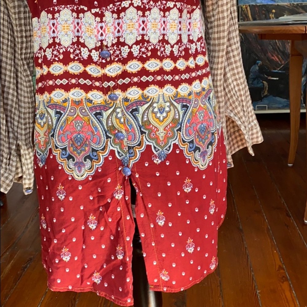 Low/High Button Up - image 7